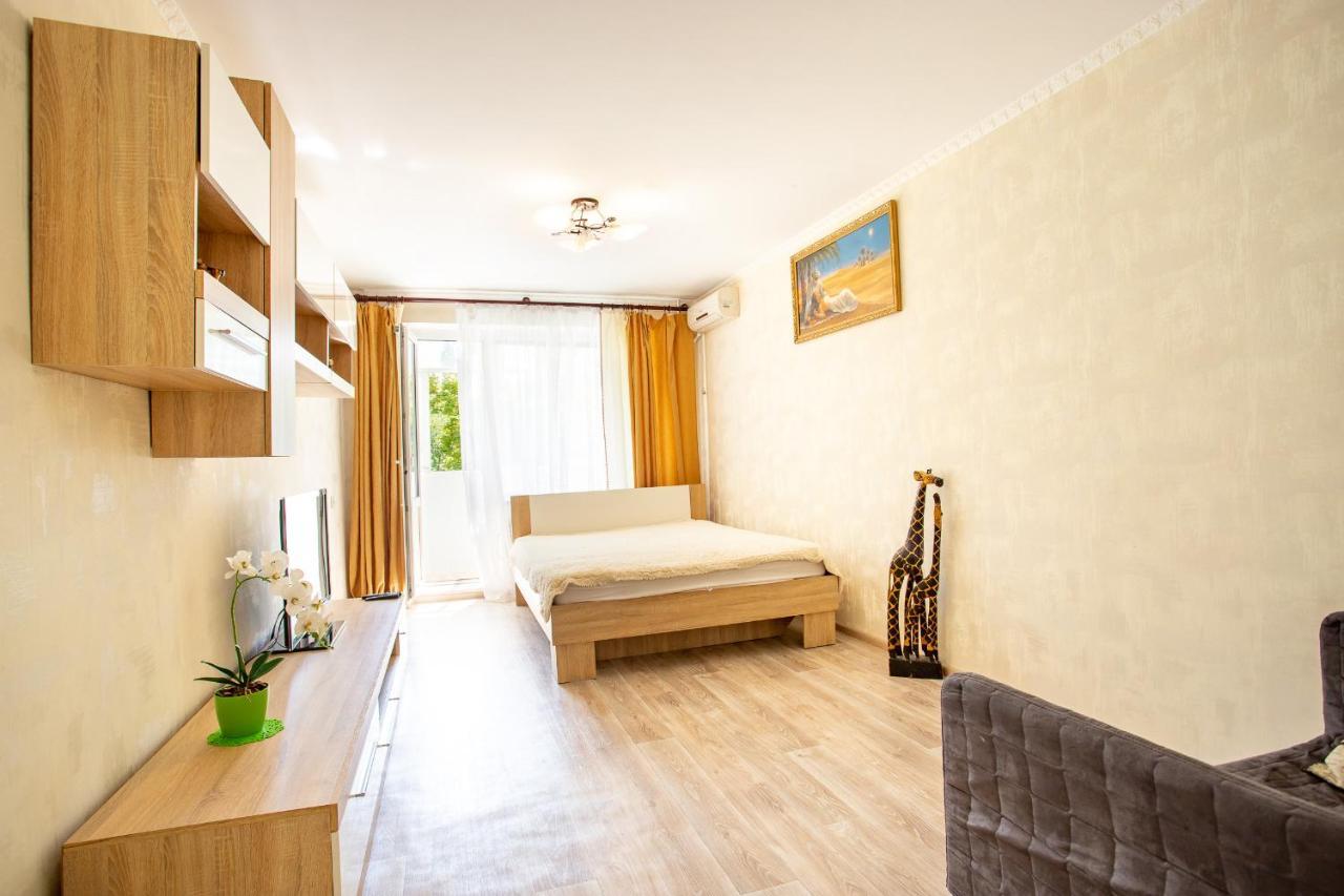 Apartment On Central Avenue-3 Slobodskaya Mykolaiv Exterior foto